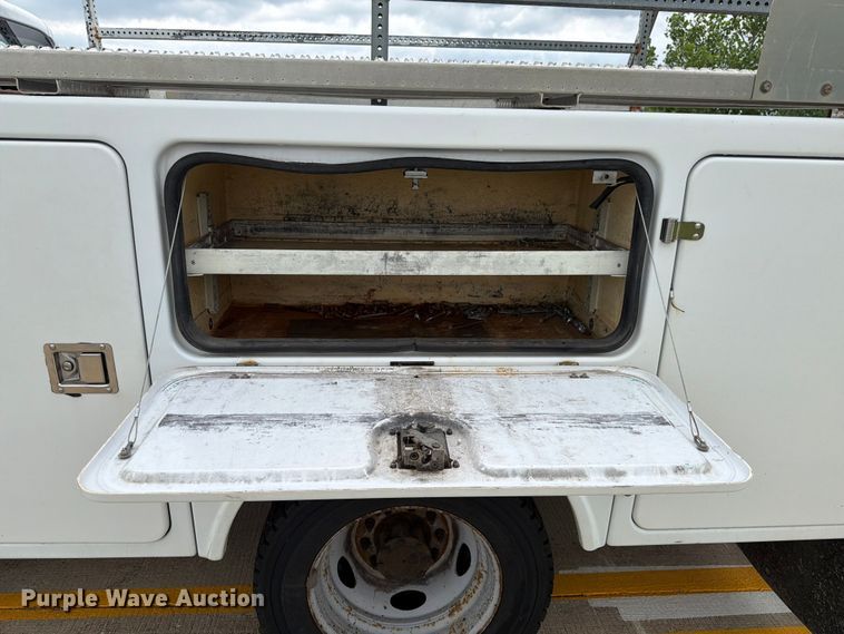 image for item EX4525 2012 Ford F450 Super Duty utility / service truck