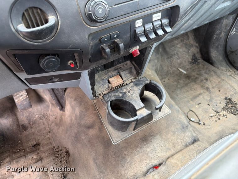 image for item EX4525 2012 Ford F450 Super Duty utility / service truck