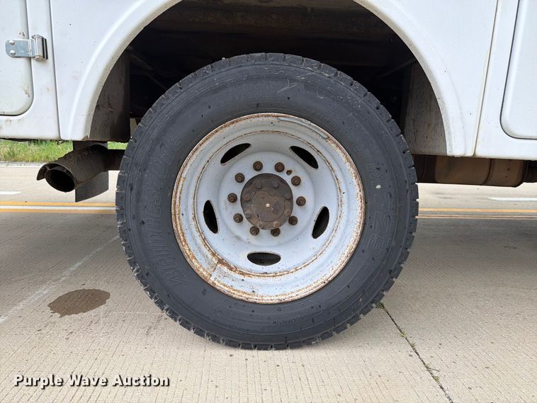 image for item EX4525 2012 Ford F450 Super Duty utility / service truck