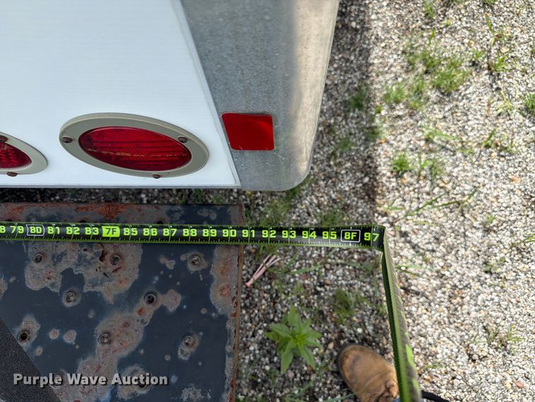 image for item EX4526 2006 GMC Savana delivery truck