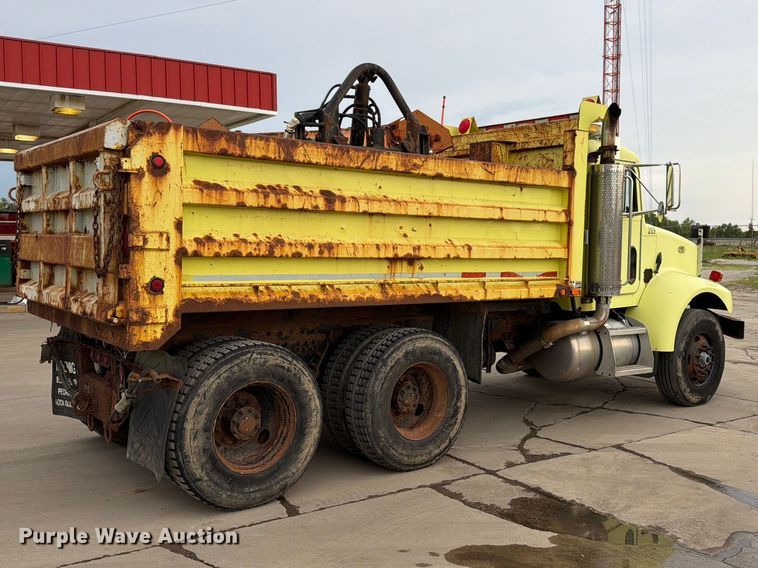 image for item EX4534 2004 Peterbuilt PB330 dump truck