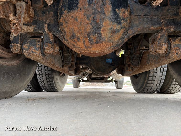 image for item EX4534 2004 Peterbuilt PB330 dump truck