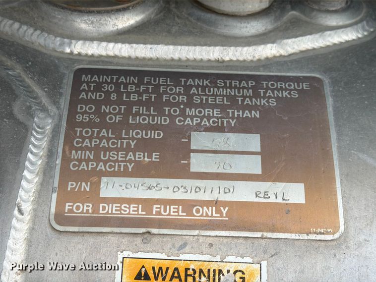 image for item EX4534 2004 Peterbuilt PB330 dump truck