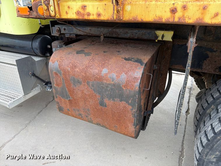 image for item EX4534 2004 Peterbuilt PB330 dump truck