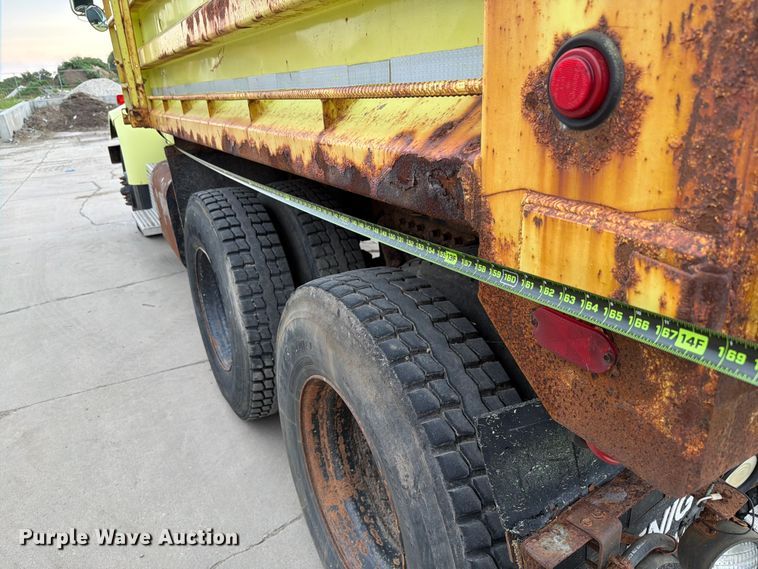 image for item EX4534 2004 Peterbuilt PB330 dump truck