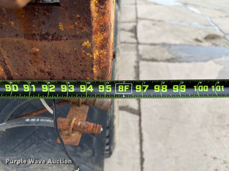 image for item EX4534 2004 Peterbuilt PB330 dump truck