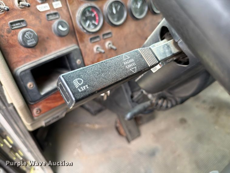 image for item EX4534 2004 Peterbuilt PB330 dump truck