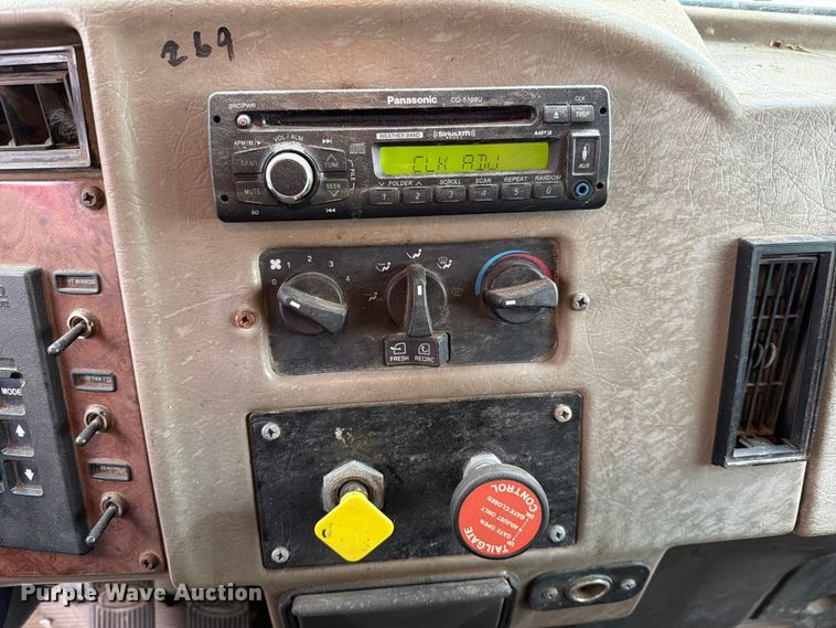 image for item EX4534 2004 Peterbuilt PB330 dump truck