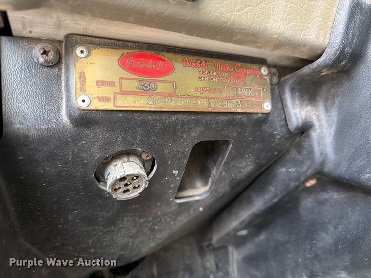 image for item EX4534 2004 Peterbuilt PB330 dump truck