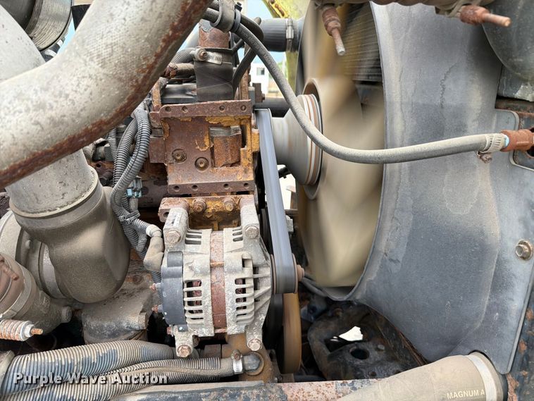 image for item EX4534 2004 Peterbuilt PB330 dump truck