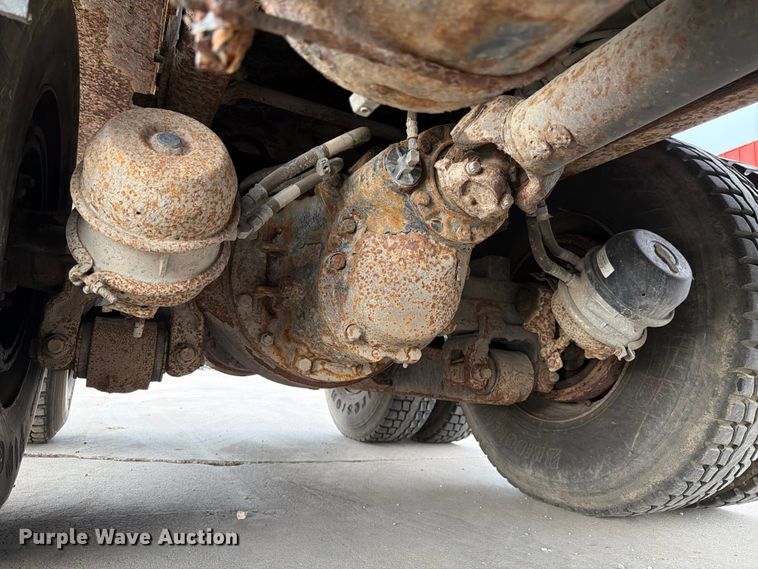 image for item EX4534 2004 Peterbuilt PB330 dump truck
