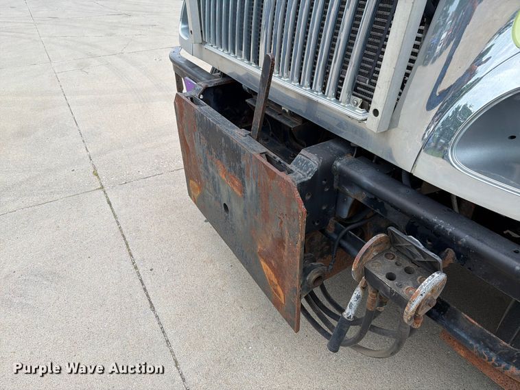 image for item EX4535 2006 International 7400 dump truck