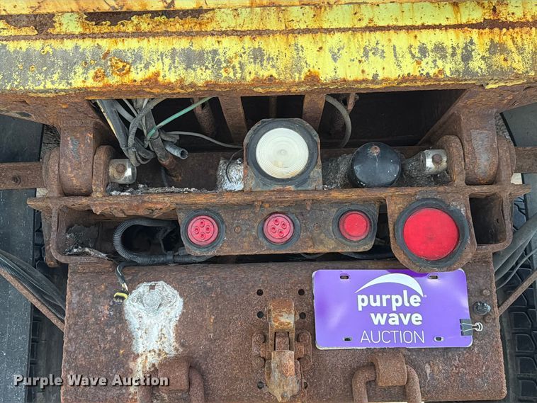 image for item EX4535 2006 International 7400 dump truck