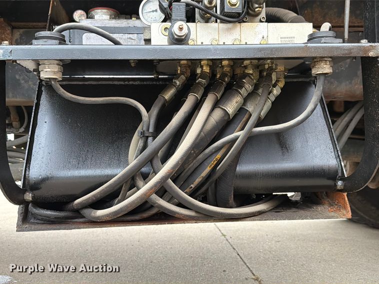 image for item EX4535 2006 International 7400 dump truck