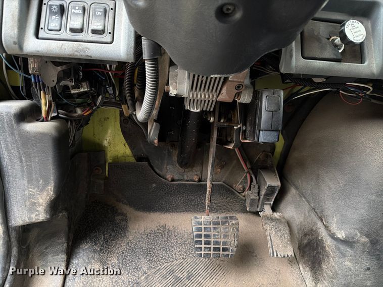 image for item EX4535 2006 International 7400 dump truck