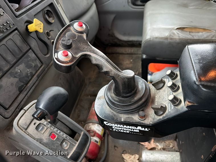 image for item EX4535 2006 International 7400 dump truck