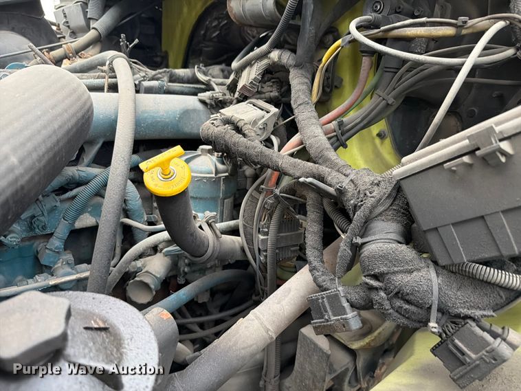 image for item EX4535 2006 International 7400 dump truck