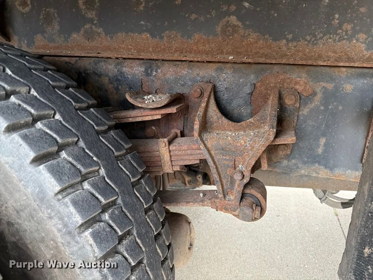 image for item EX4535 2006 International 7400 dump truck