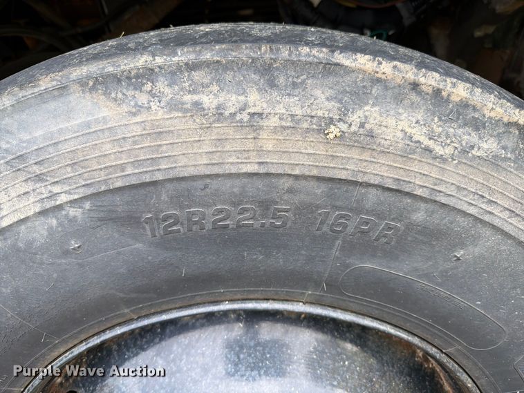 image for item EX4535 2006 International 7400 dump truck