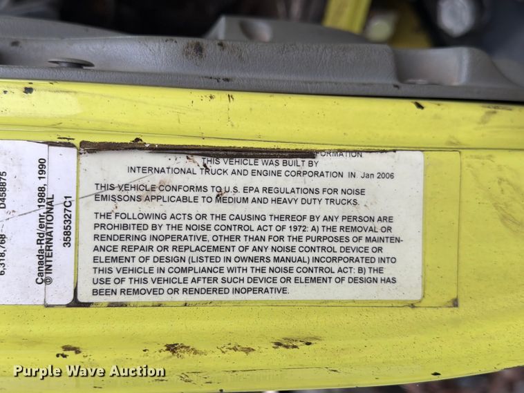 image for item EX4535 2006 International 7400 dump truck