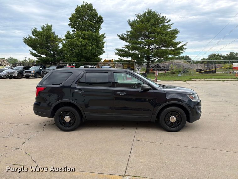image for item EX4536 2019 Ford Explorer Police Interceptor SUV