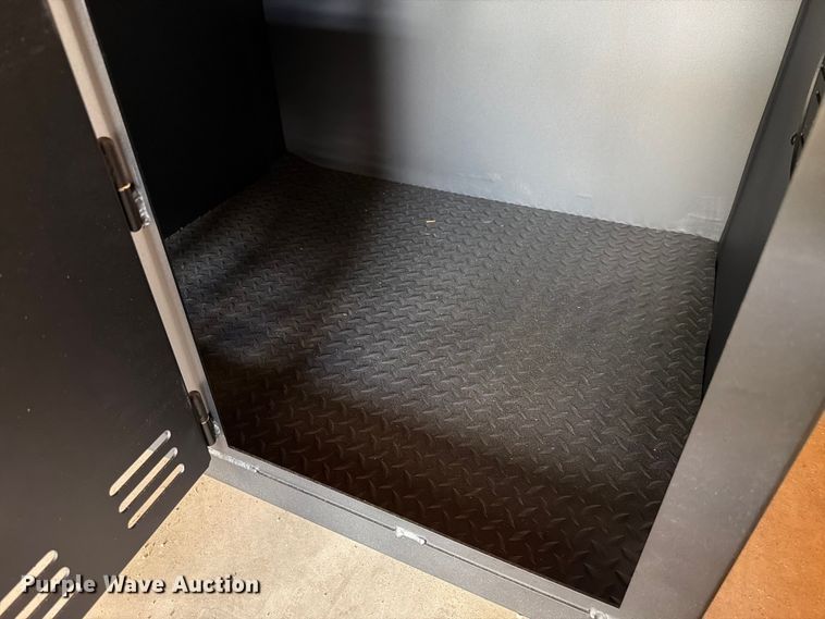 image for item EX4538 Transfer kennel 12-19 Interceptor Utility K9 box