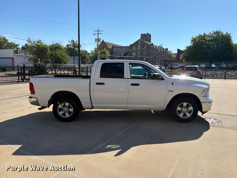 image for item EX4541 2019 RAM 1500 Crew Cab pickup truck