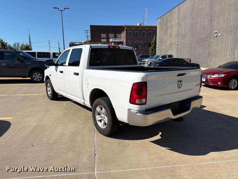 image for item EX4541 2019 RAM 1500 Crew Cab pickup truck