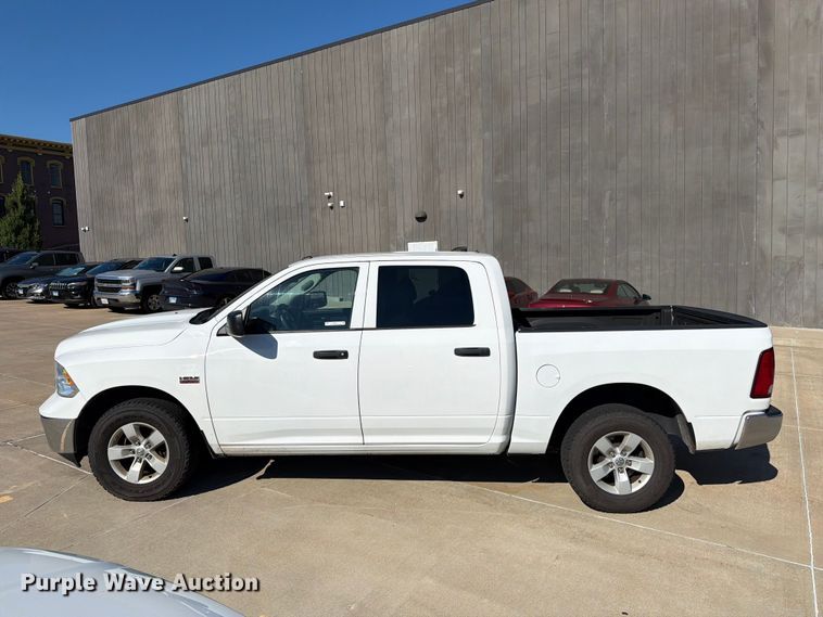 image for item EX4541 2019 RAM 1500 Crew Cab pickup truck