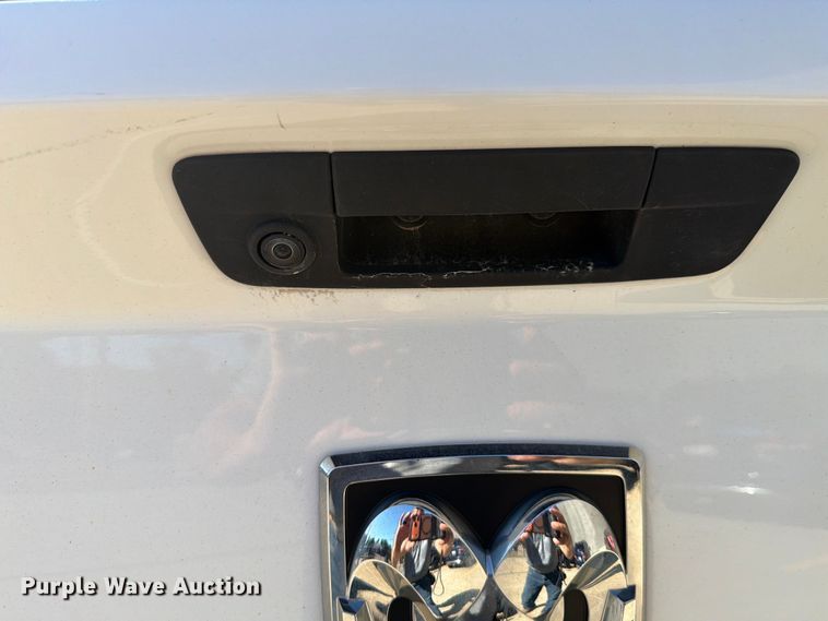 image for item EX4541 2019 RAM 1500 Crew Cab pickup truck