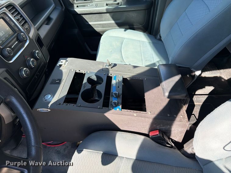 image for item EX4541 2019 RAM 1500 Crew Cab pickup truck