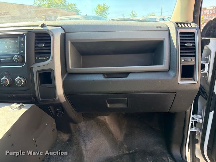 image for item EX4541 2019 RAM 1500 Crew Cab pickup truck