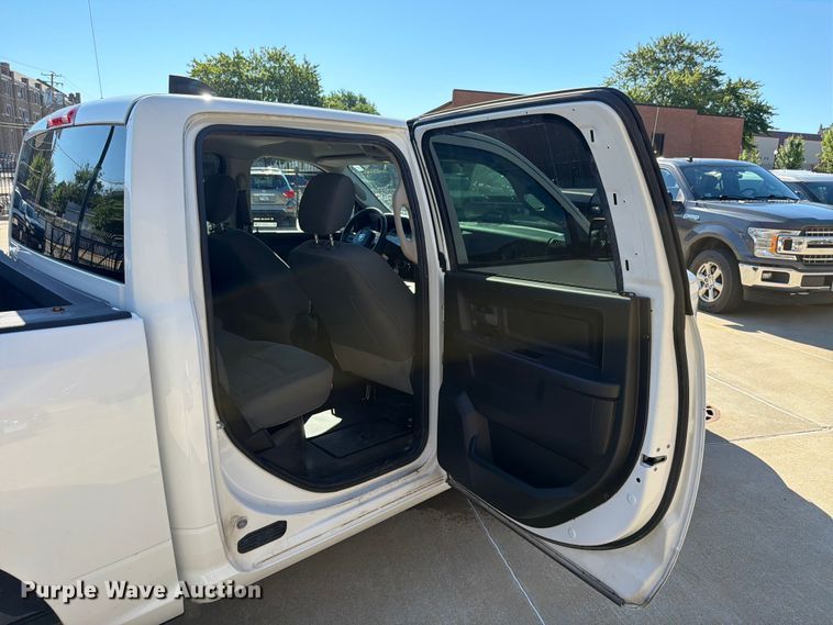 image for item EX4541 2019 RAM 1500 Crew Cab pickup truck
