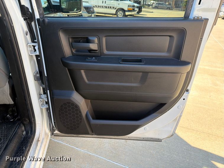 image for item EX4541 2019 RAM 1500 Crew Cab pickup truck