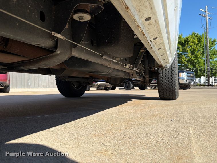 image for item EX4541 2019 RAM 1500 Crew Cab pickup truck