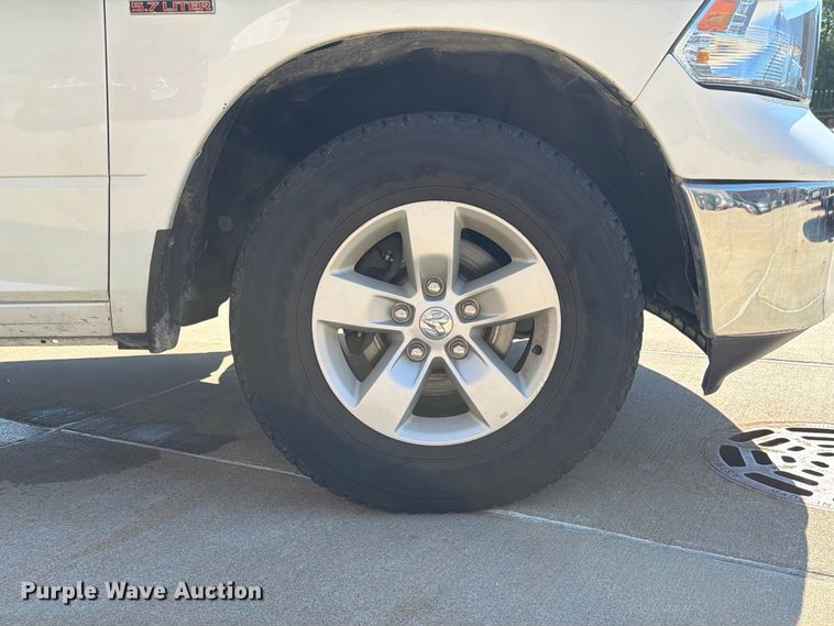 image for item EX4541 2019 RAM 1500 Crew Cab pickup truck