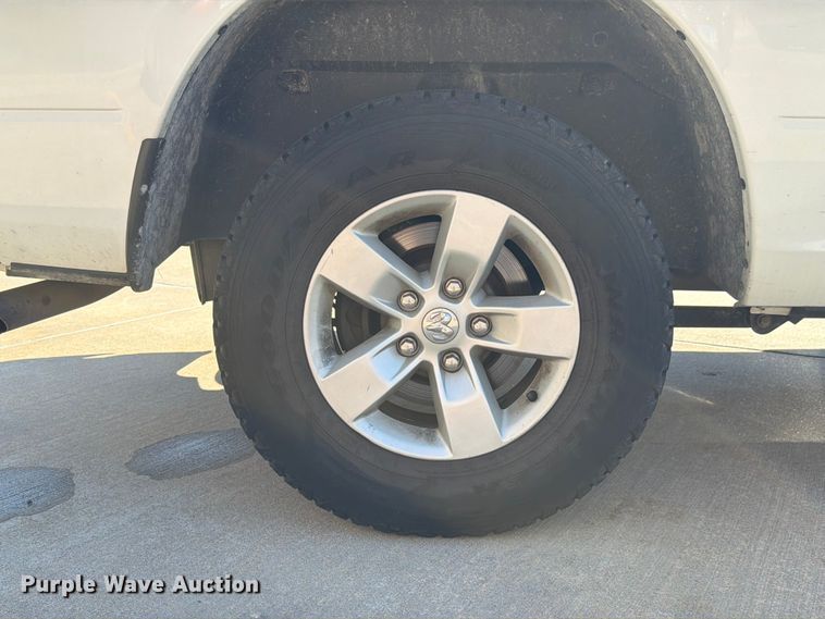 image for item EX4541 2019 RAM 1500 Crew Cab pickup truck