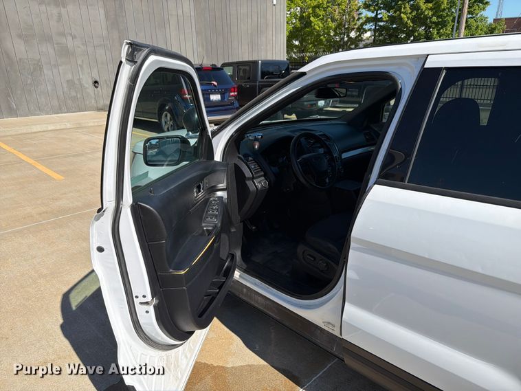 image for item EX4542 2018 Ford Explorer Police Interceptor SUV