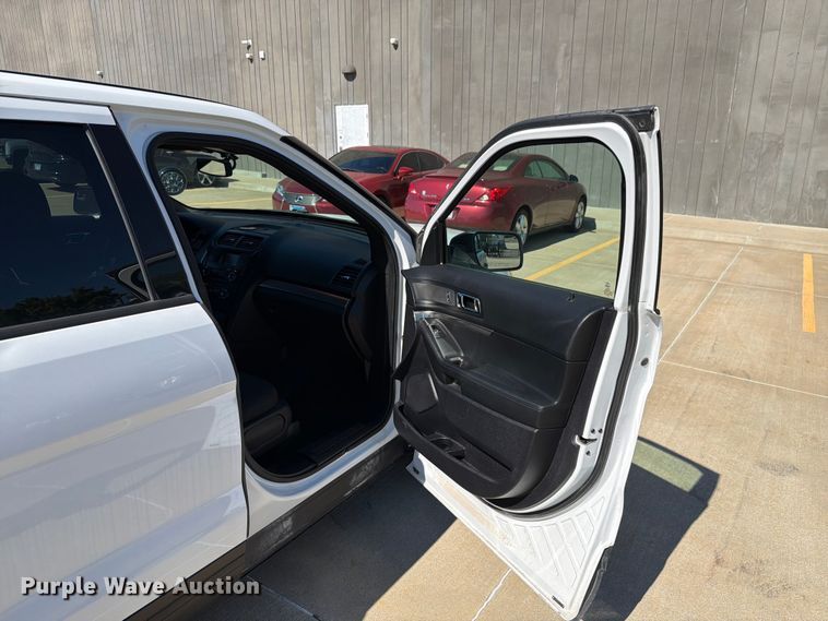 image for item EX4542 2018 Ford Explorer Police Interceptor SUV