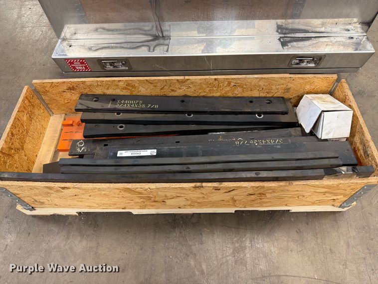 image for item EX5528 Snow plow replacement blades