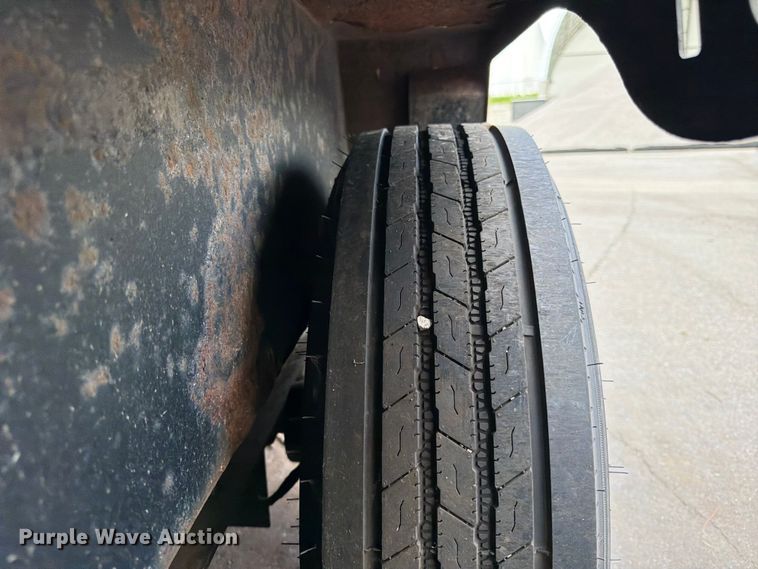 image for item EX5530 2007 Big Tow BE-5 equipment trailer