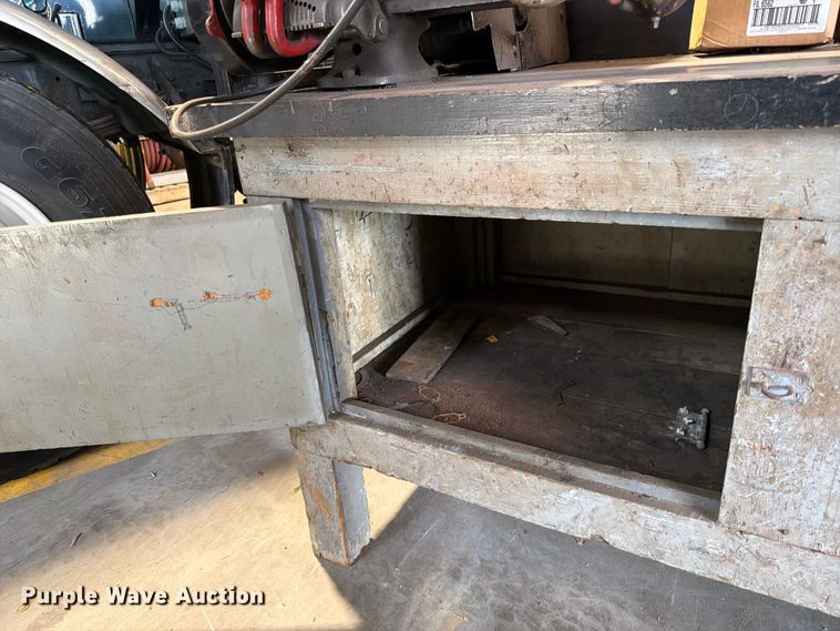 image for item EX5531 South Bend Lathe Works A lathe