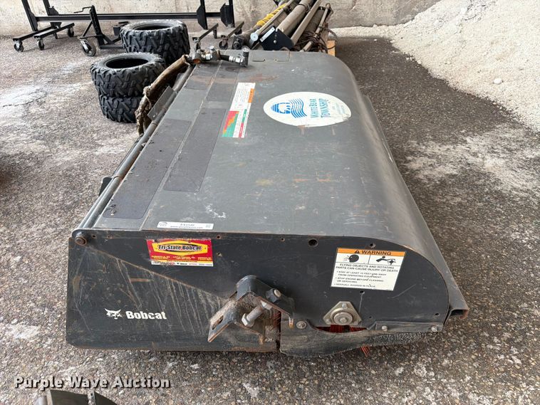 image for item EX5540 2014 Bobcat 72 Sweeper skid steer sweeper