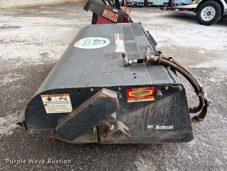 image for item EX5540 2014 Bobcat 72 Sweeper skid steer sweeper