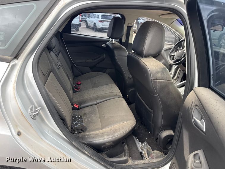 image for item FB6660 2013 Ford Focus SE 