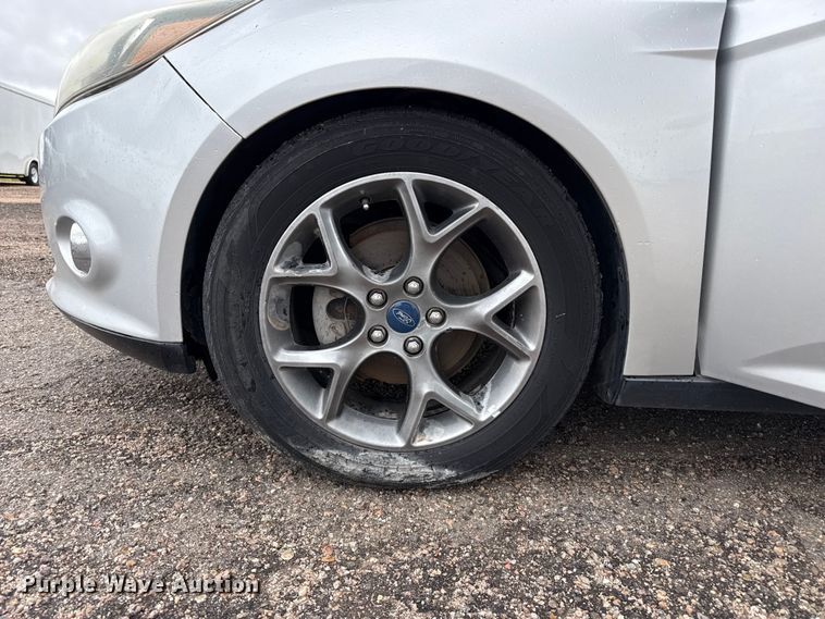image for item FB6660 2013 Ford Focus SE 