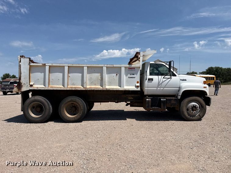 image for item FB6769 1995 GMC Top Kick C6500 dump truck
