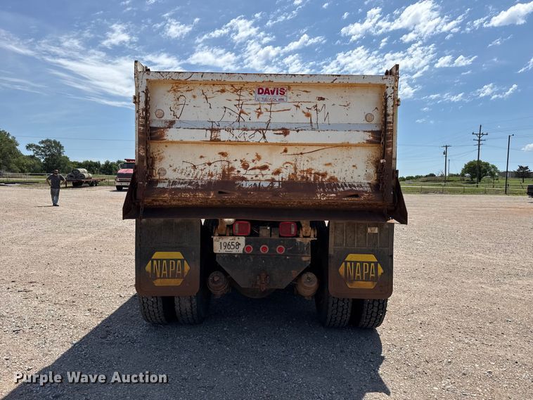 image for item FB6769 1995 GMC Top Kick C6500 dump truck