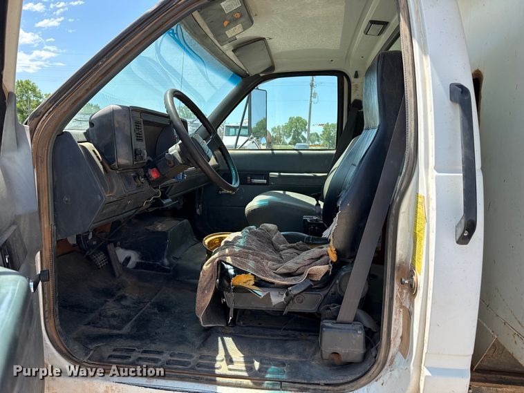 image for item FB6769 1995 GMC Top Kick C6500 dump truck