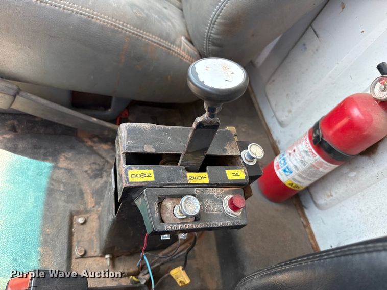 image for item FB6769 1995 GMC Top Kick C6500 dump truck